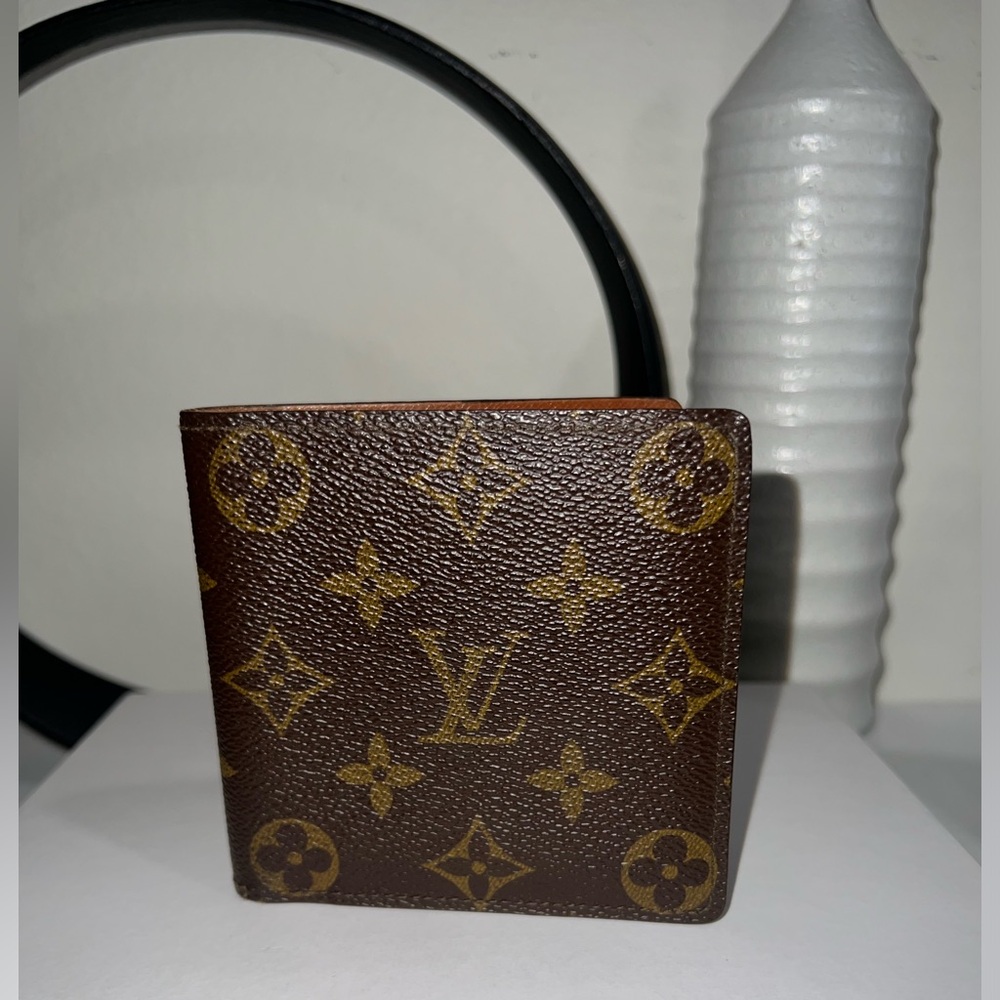 Louis Vuitton Monogram Bifold Wallet